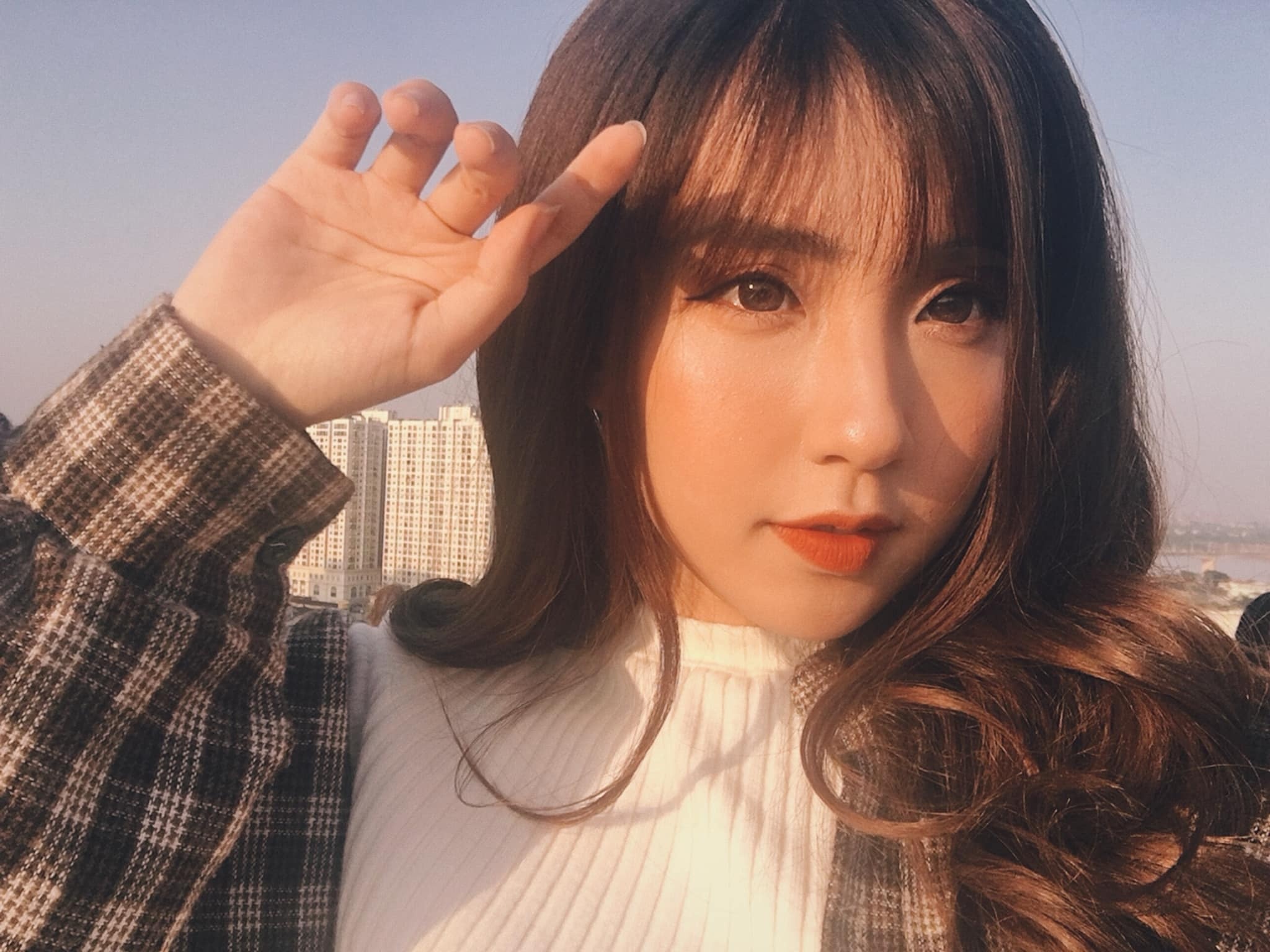 9X dan toc Muong thuong bi nham la gai Han Quoc hinh anh