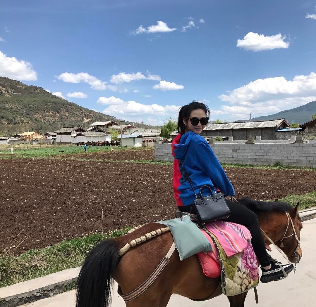 con gai sao Hoa Ngu anh 20