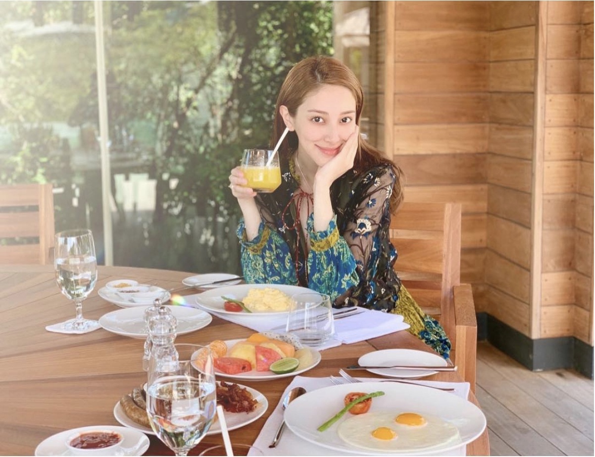 vợ tài tử TVB đến Việt Nam  ảnh 1 vo tai tu TVB den Viet Nam anh 1