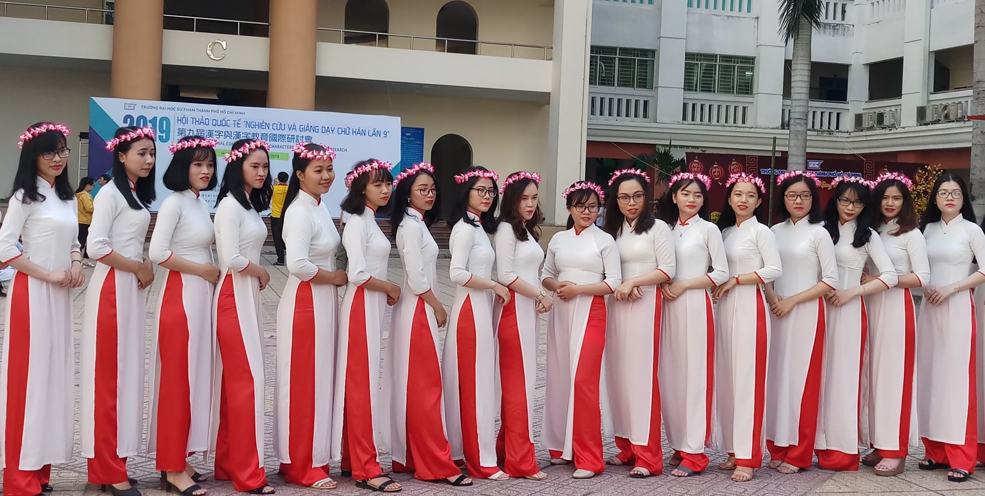 cao 1, 5m moi duoc thi su pham anh 1