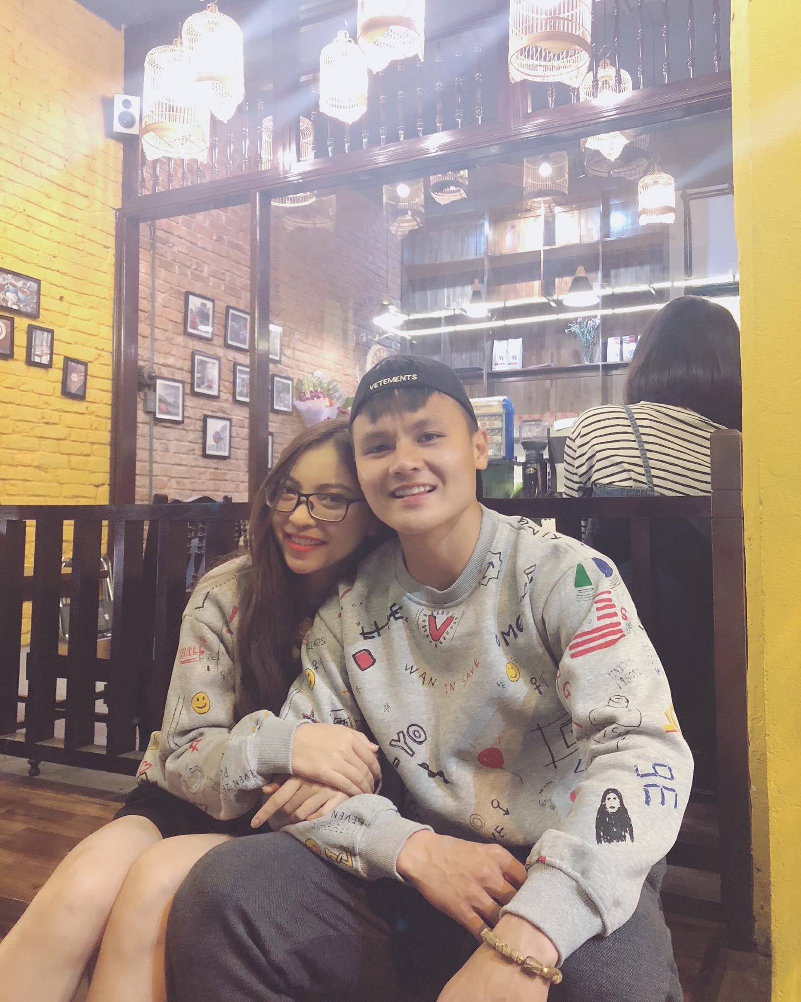 Ban gai Quang Hai anh 3