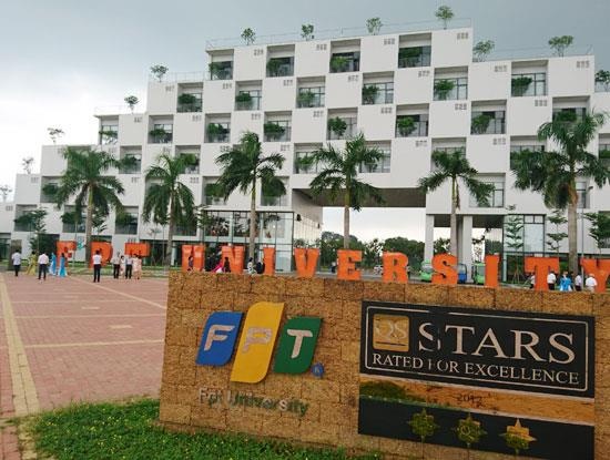 duoi hoc thi sinh gian lan diem thi anh 1