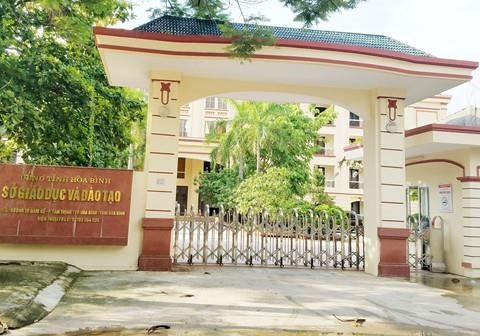 Thi sinh Hoa Binh dat 2 diem 10 anh 1