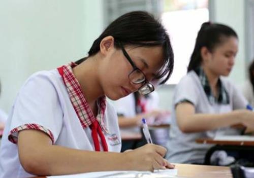 TP.HCM cong bo 135 diem thi vao lop 10 hinh anh