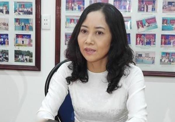 Hieu truong, co giao chu nhiem noi gi ve lop co 42/43 hoc sinh gioi? hinh anh