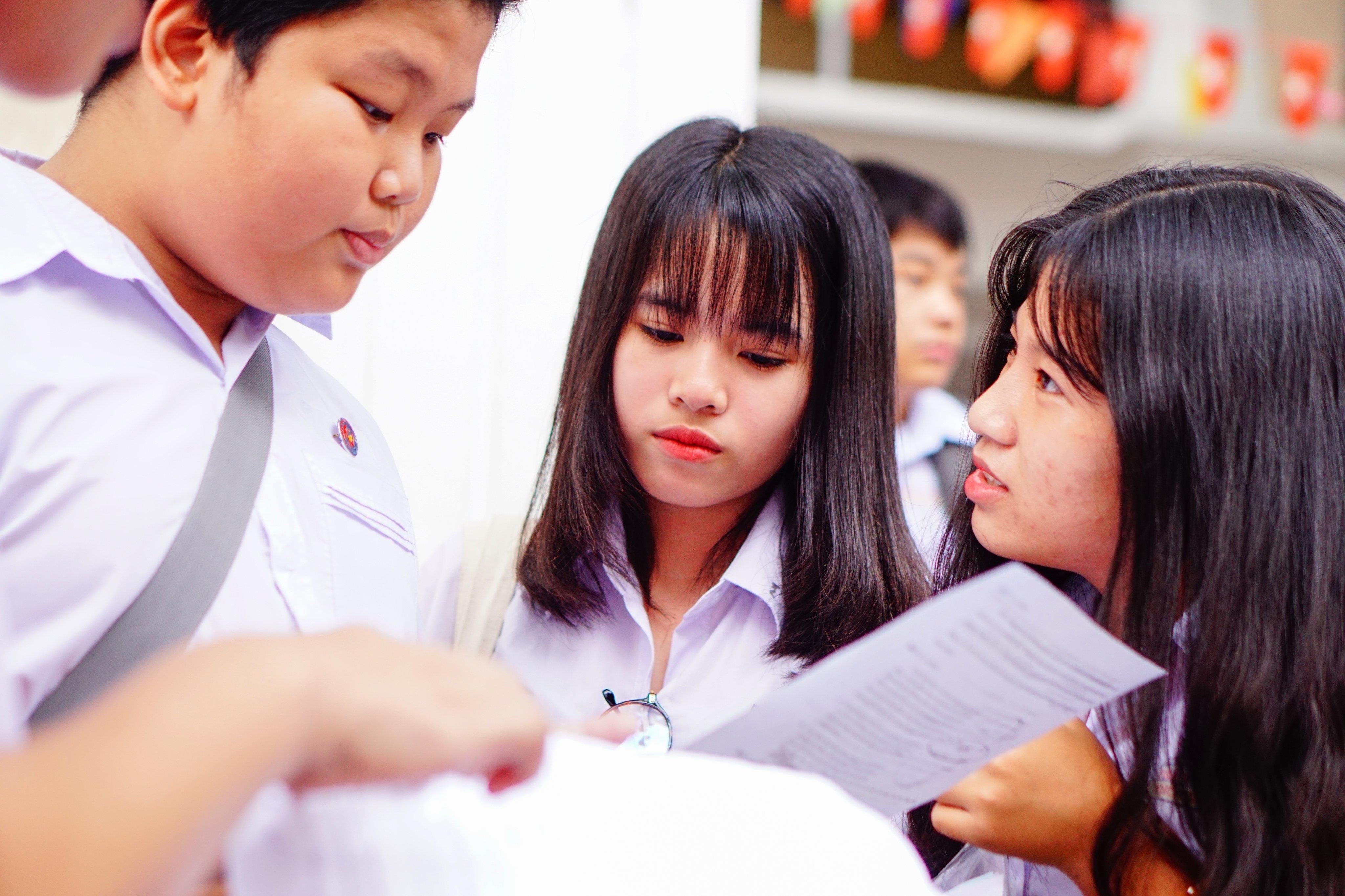 So GD&DT TP.HCM cong bo dap an cac mon thi vao lop 10 hinh anh