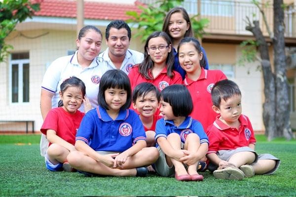 hoc phi truong quoc te anh 14