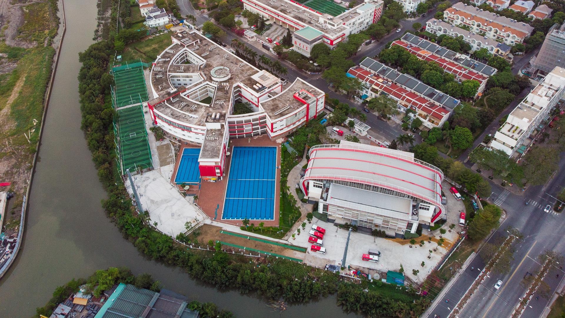 truong quoc te tai Viet Nam anh 1