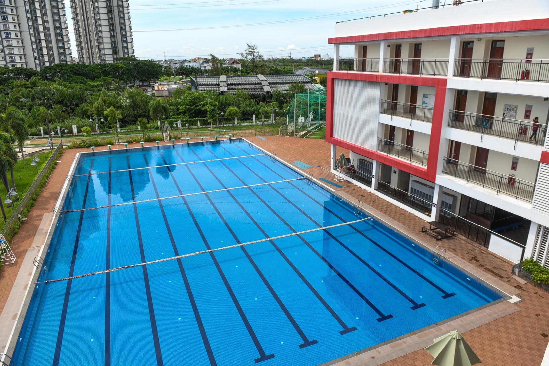 truong quoc te tai Viet Nam anh 7