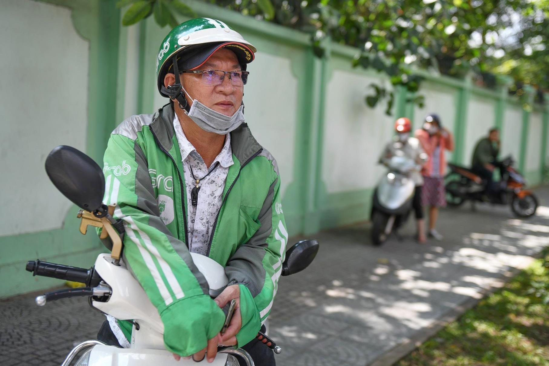 phu huynh bat khoc anh 5