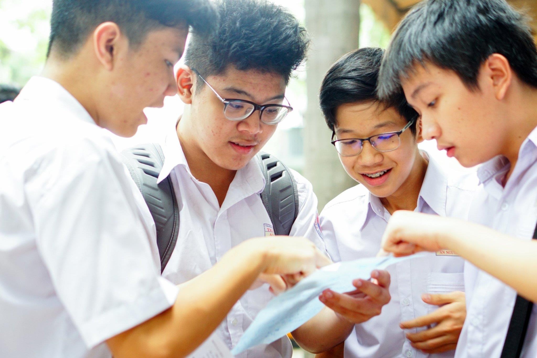 diem chuan vao lop 10 TP.HCM anh 1