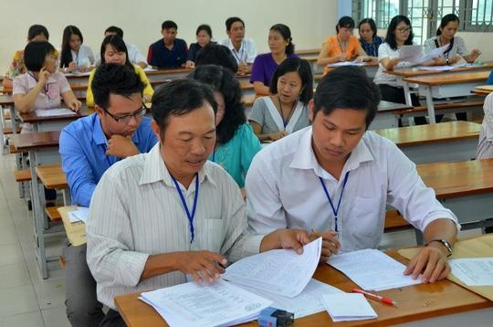 cham thi ngu van tai Binh Thuan anh 1