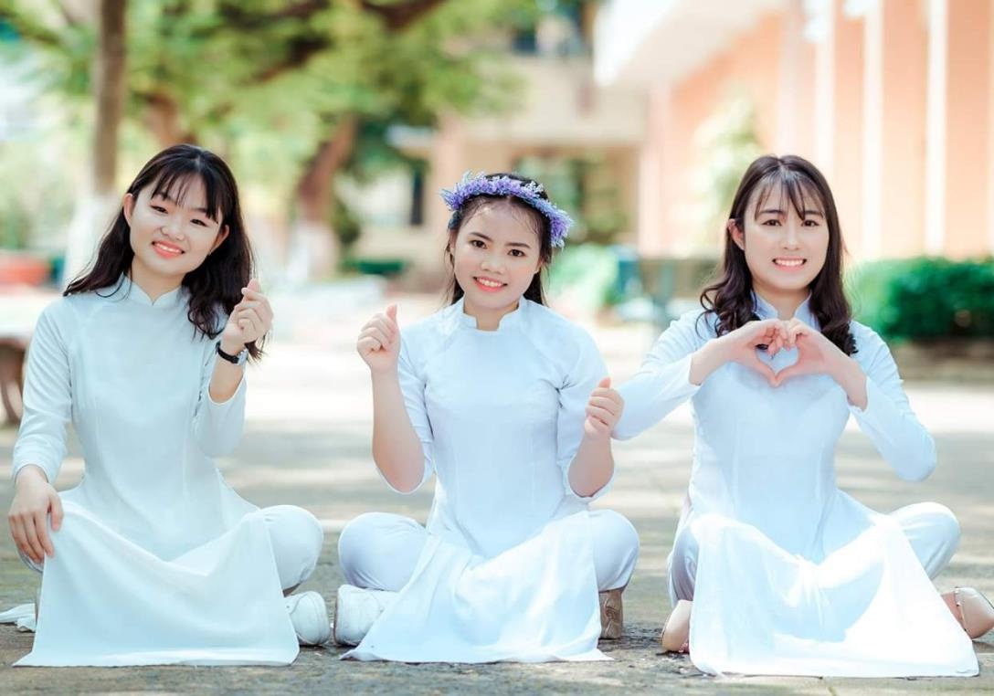 'Lop nguoi ta' co 17/28 hoc sinh tren 25 diem hinh anh