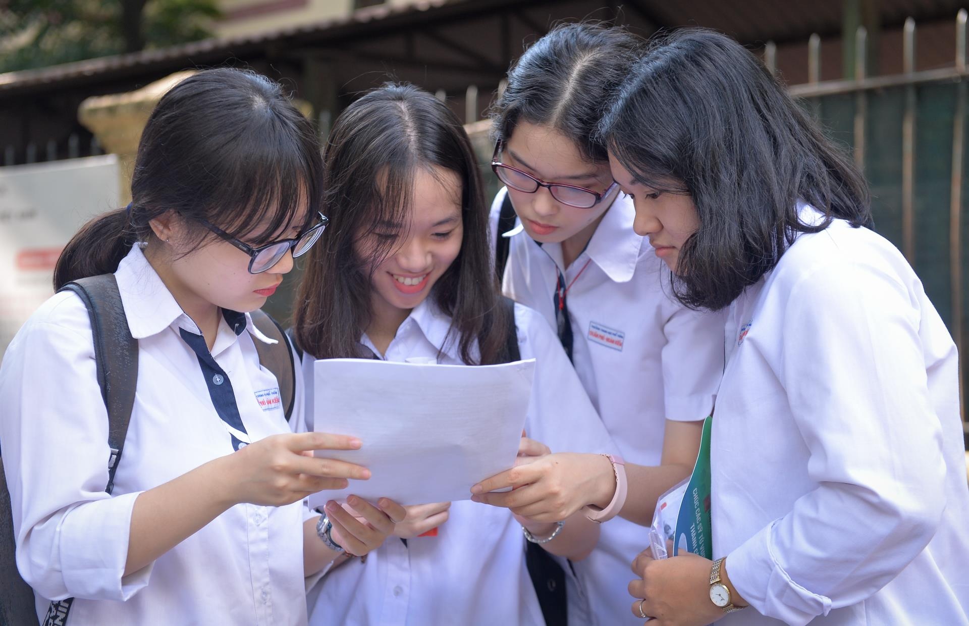 DH Giao thong Van tai TP.HCM cong bo diem san xet tuyen nam 2019 hinh anh