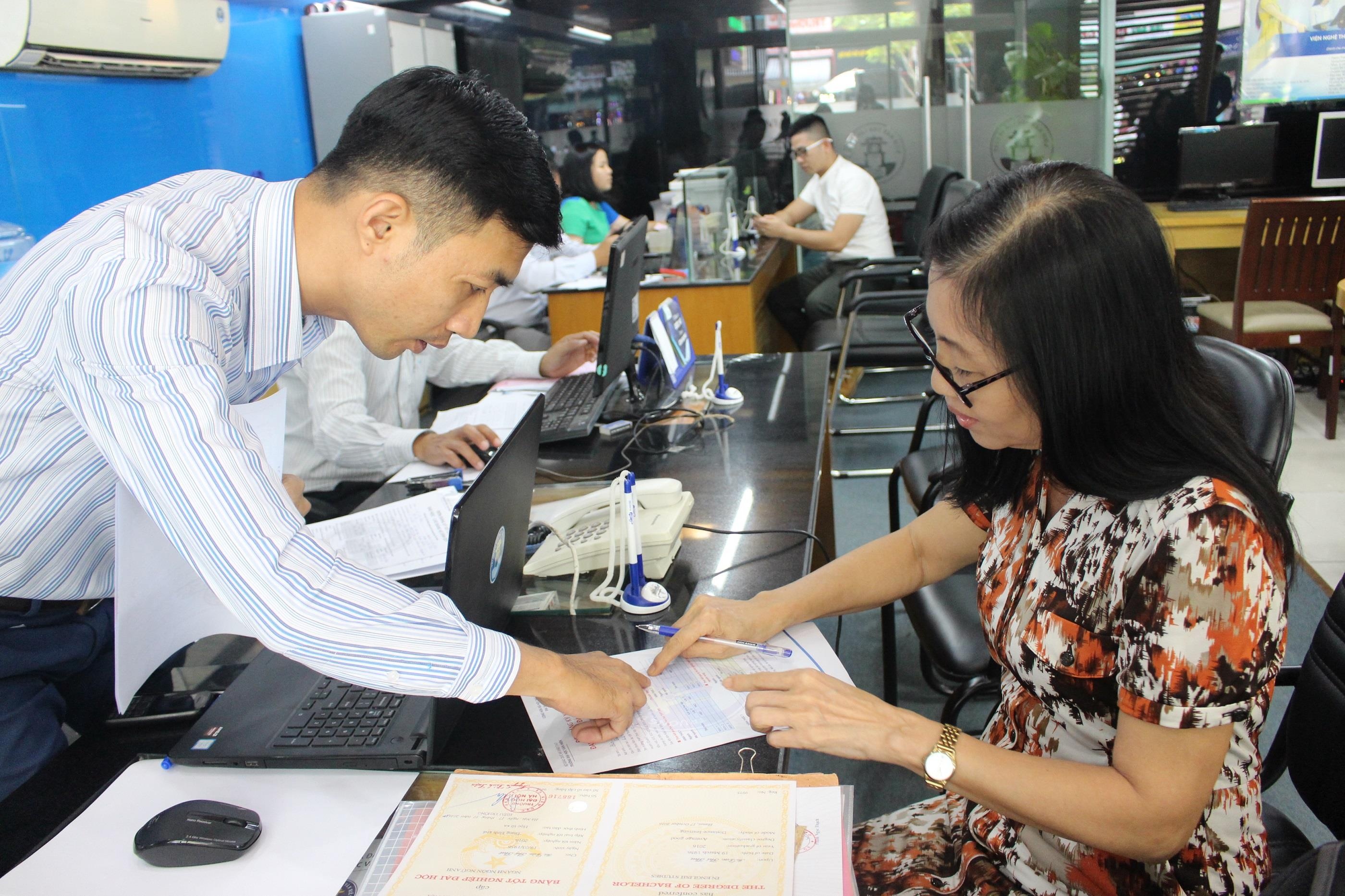 63 tuổi đỗ đại học ảnh 1 63 tuoi do dai hoc anh 1