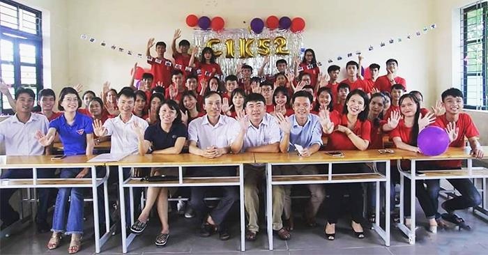cả lớp đỗ đại học ảnh 1 ca lop do dai hoc anh 1