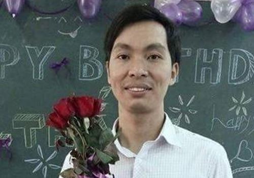 Xuc dong buoi bao ve luan van thac si 'vang' tac gia o Nghe An hinh anh