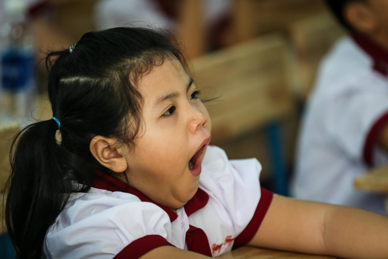 hoc sinh lop 1 den truong anh 3