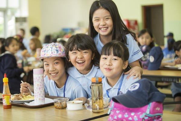 truong quoc te tai TP.HCM anh 8