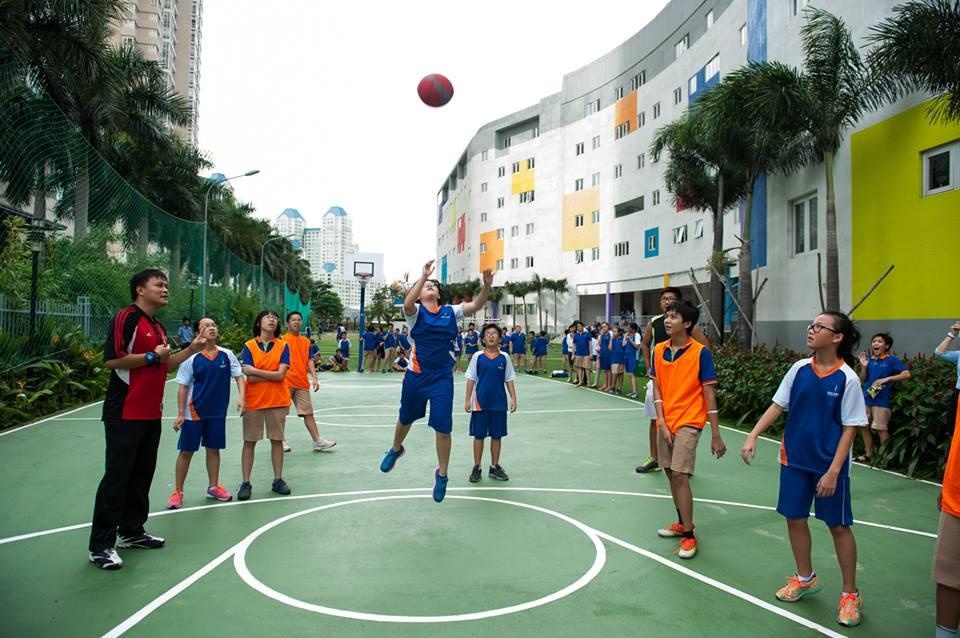 mao danh truong quoc te anh 6
