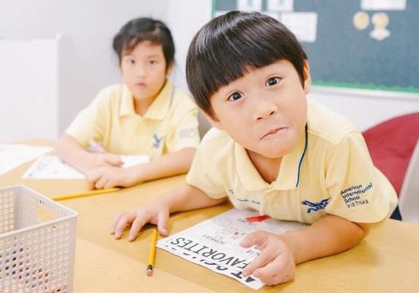 'Luat hien hanh co su bat cap ve truong quoc te' hinh anh