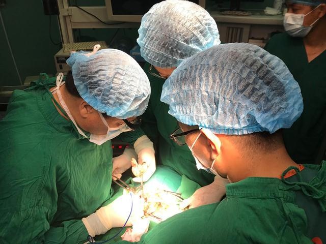 ung thu tuyen giap anh 1