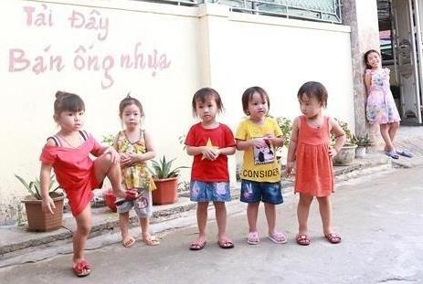 Thieu giao vien, hang nghin tre khong duoc den truong hinh anh