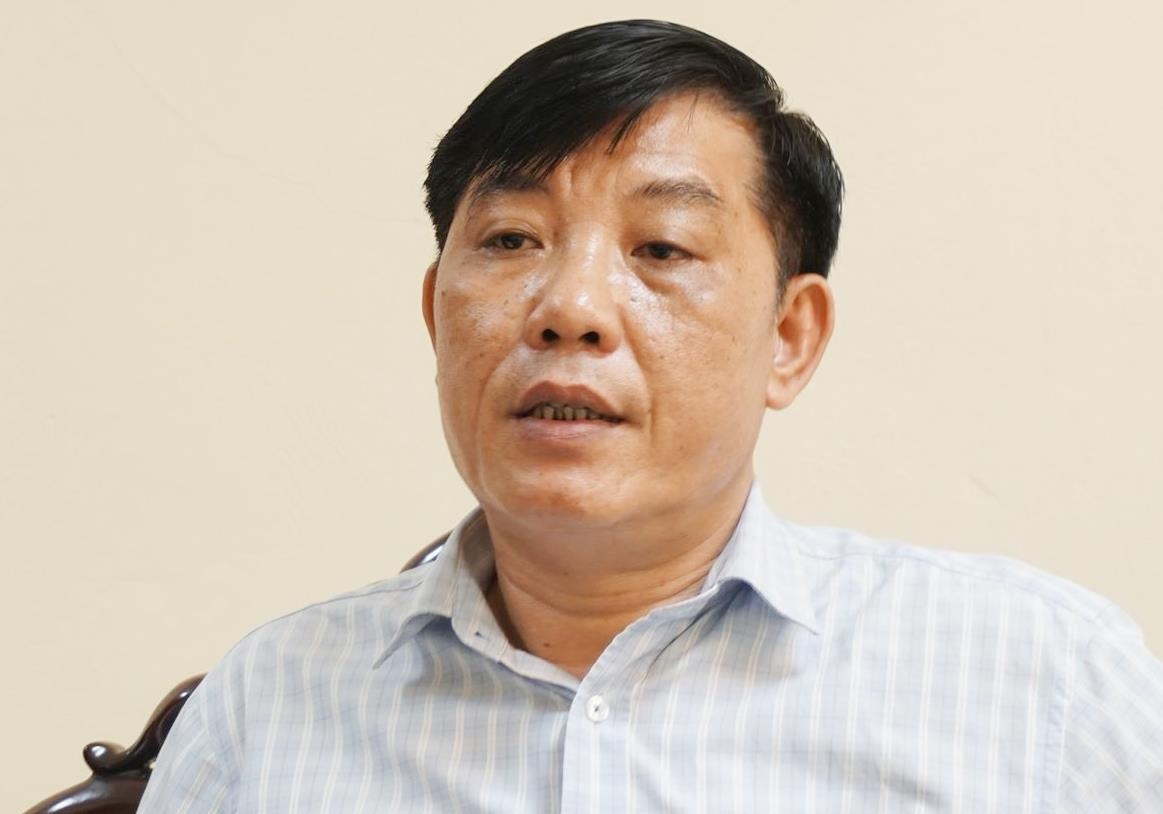 Dinh chi co so mam non de quen tre 3 tuoi suot 7 tieng tren oto hinh anh