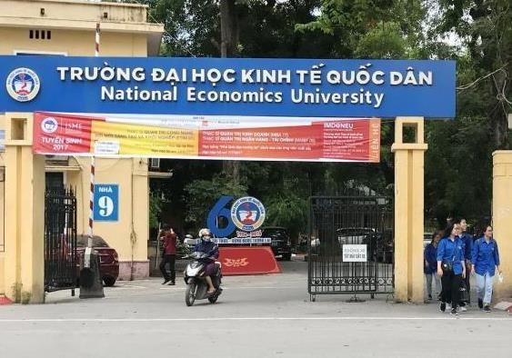 Thay tro DH Kinh te Quoc dan 'ngop tho' vi thoi khoa bieu moi hinh anh