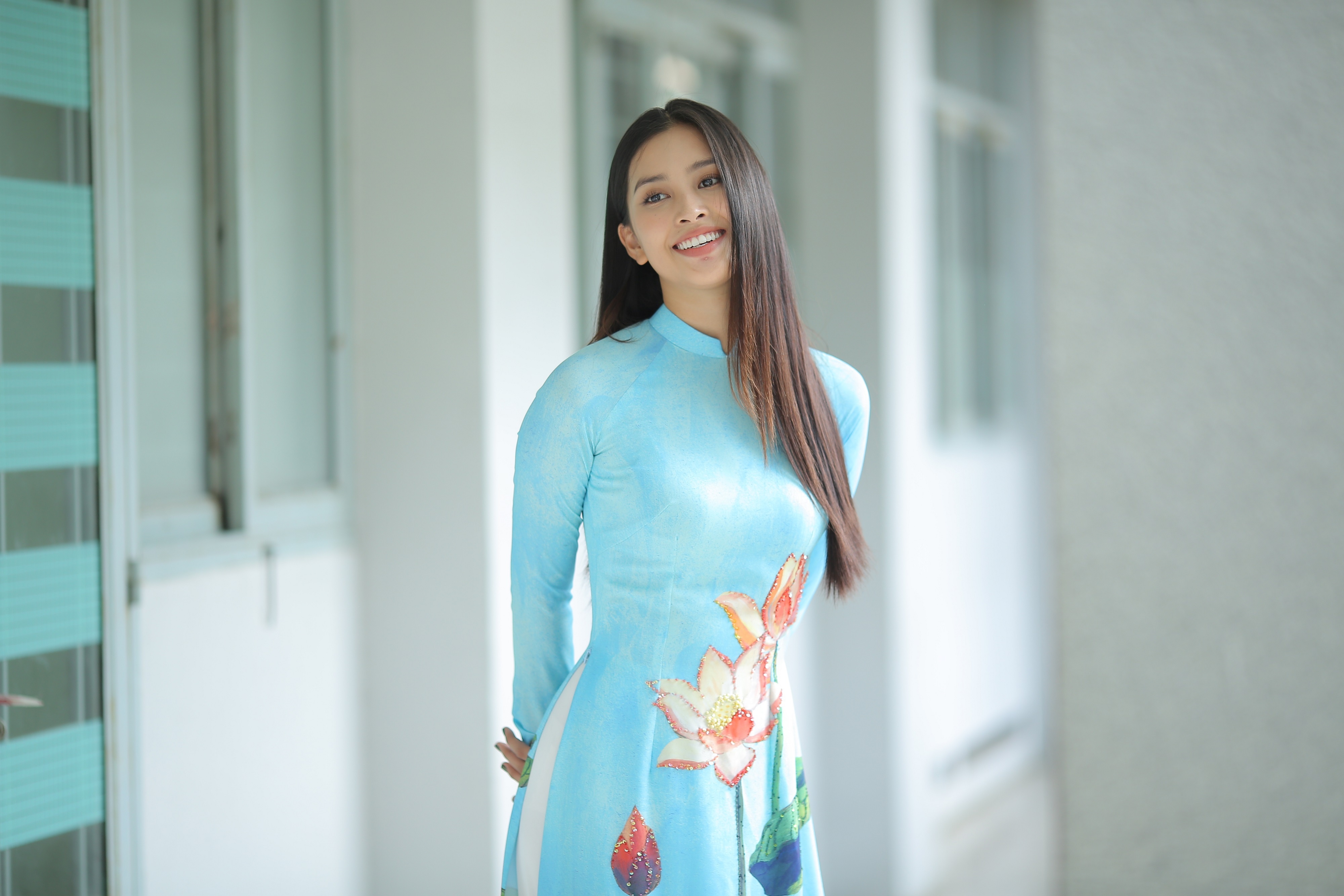 hoa hau Tieu Vy anh 6