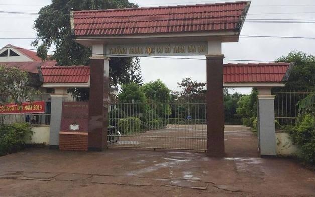 Truong nang diem de 6 hoc sinh len lop hinh anh