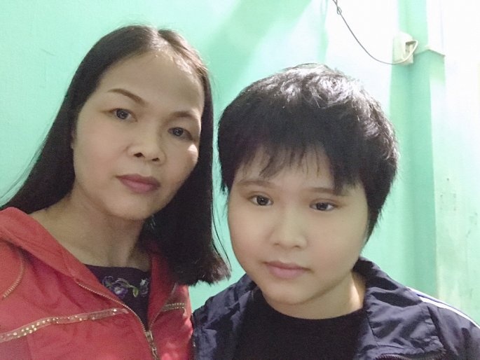 nu sinh bi ung thu anh 2