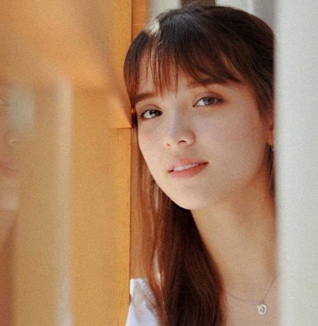 co gai lai Viet - Ha Lan anh 6