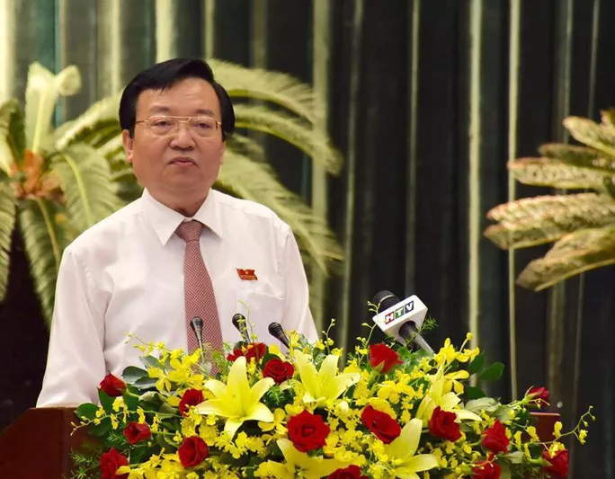 Giam doc So GD&DT TP.HCM tran tinh viec nhan thu lao tu NXB Giao duc hinh anh