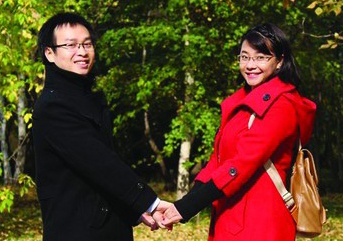 Nu tien si tre va hanh trinh chinh phuc nuoc Nga hinh anh