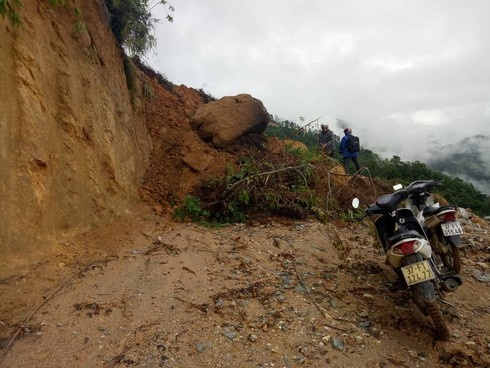 truong tieu hoc tri le 4 anh 2