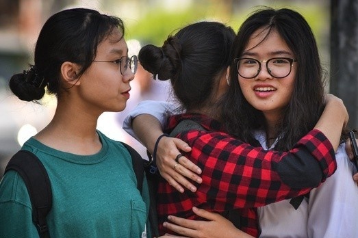 De xuat nhieu phuong an cho sinh vien TP.HCM di hoc lai hinh anh