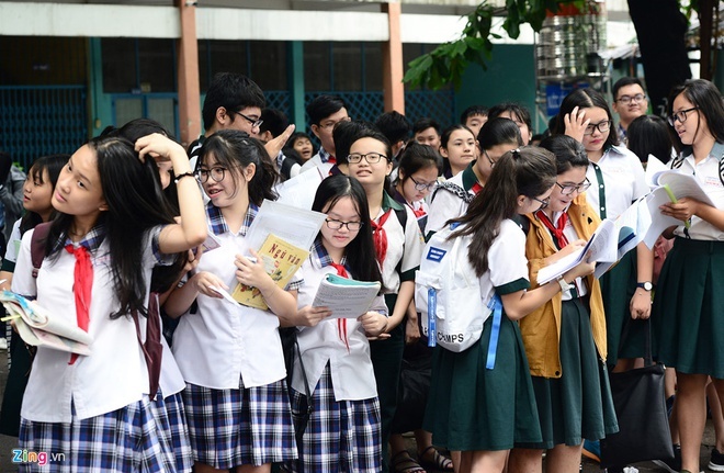 thi vao lop 10 TP.HCM anh 1