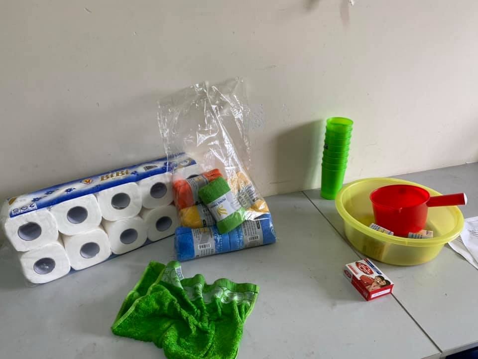 du hoc sinh cach ly anh 3