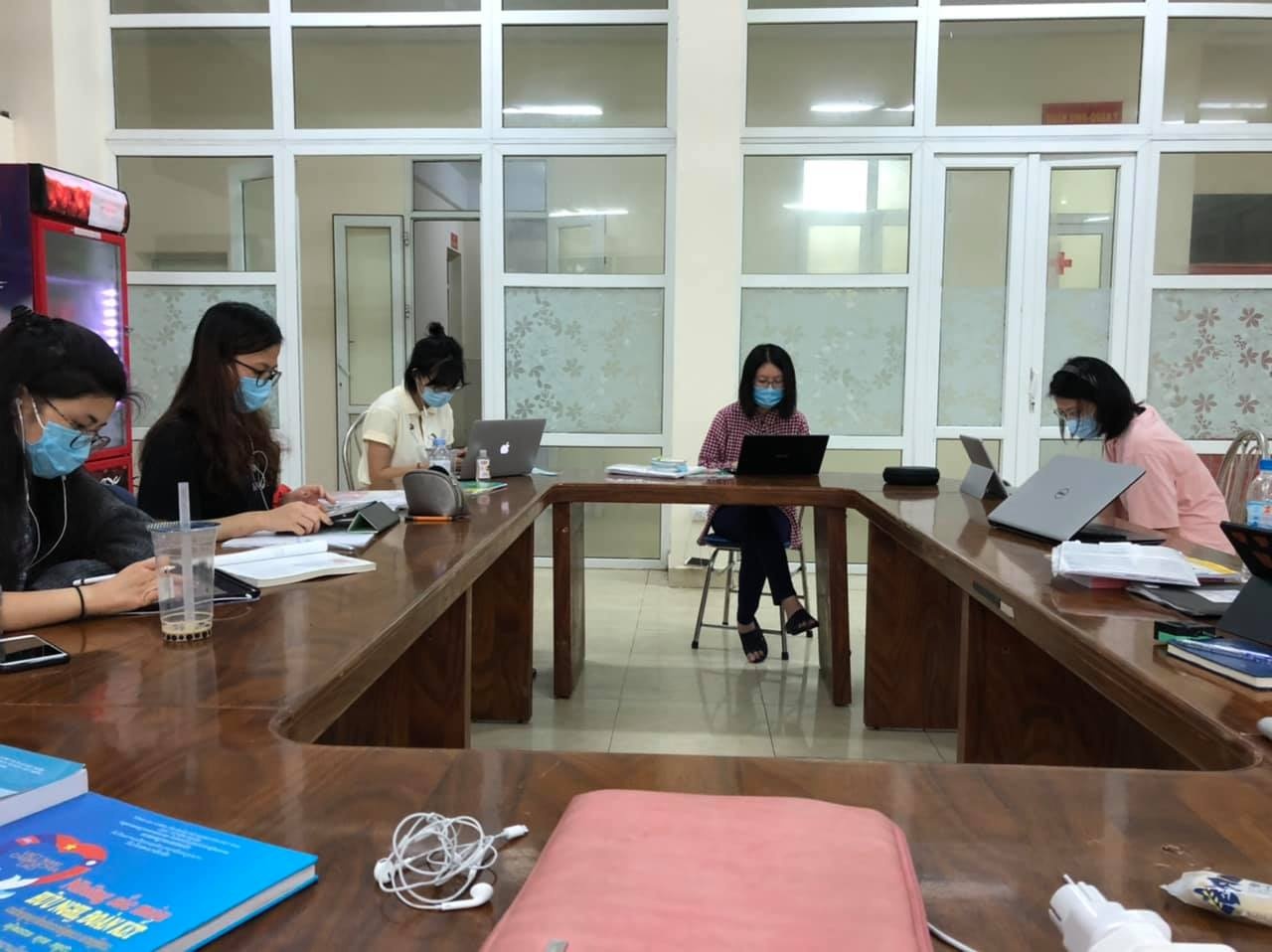 cach ly ky tuc xa DH Quoc gia anh 3