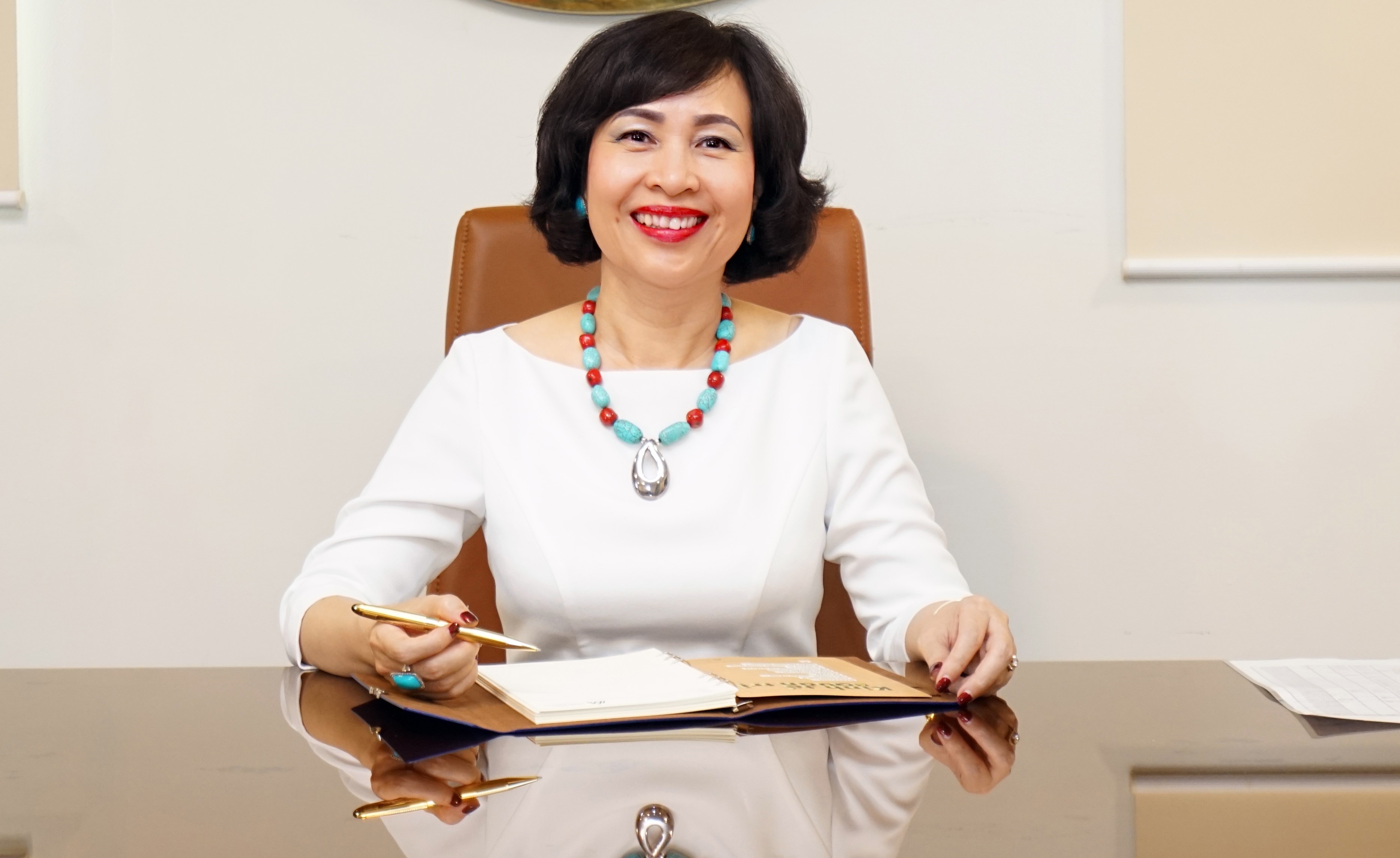 bà Mai Hồng Quỳ ảnh 1 ba Mai Hong Quy anh 1