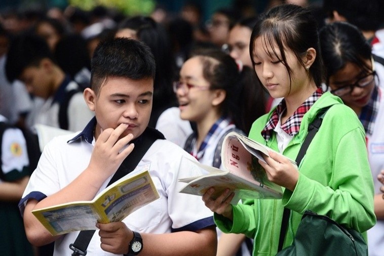 TP.HCM ban hanh tieu chi chon sach giao khoa moi hinh anh