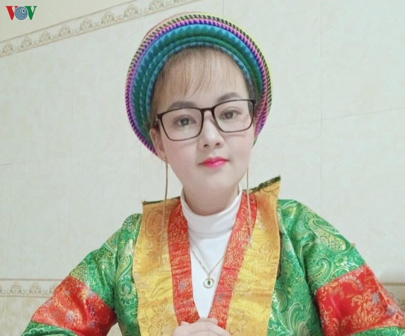 cô giáo Vàng Thị Lưu Ly ảnh 1 co giao Vang Thi Luu Ly anh 1