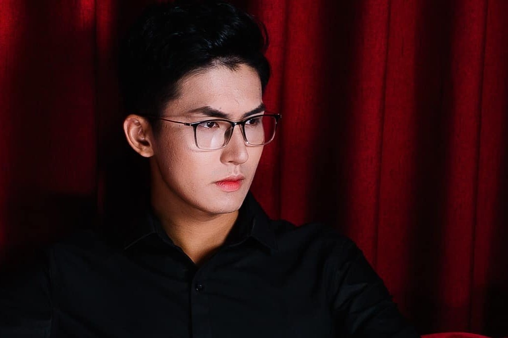 9X day Toan tren mang ke chuyen no 24 mon o truong dai hoc hinh anh