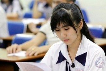 DH Ngoai thuong, DH Bach khoa TP.HCM thay doi phuong an tuyen sinh hinh anh