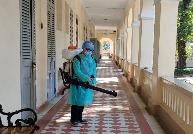 hoc sinh TP.HCM di hoc lai anh 1