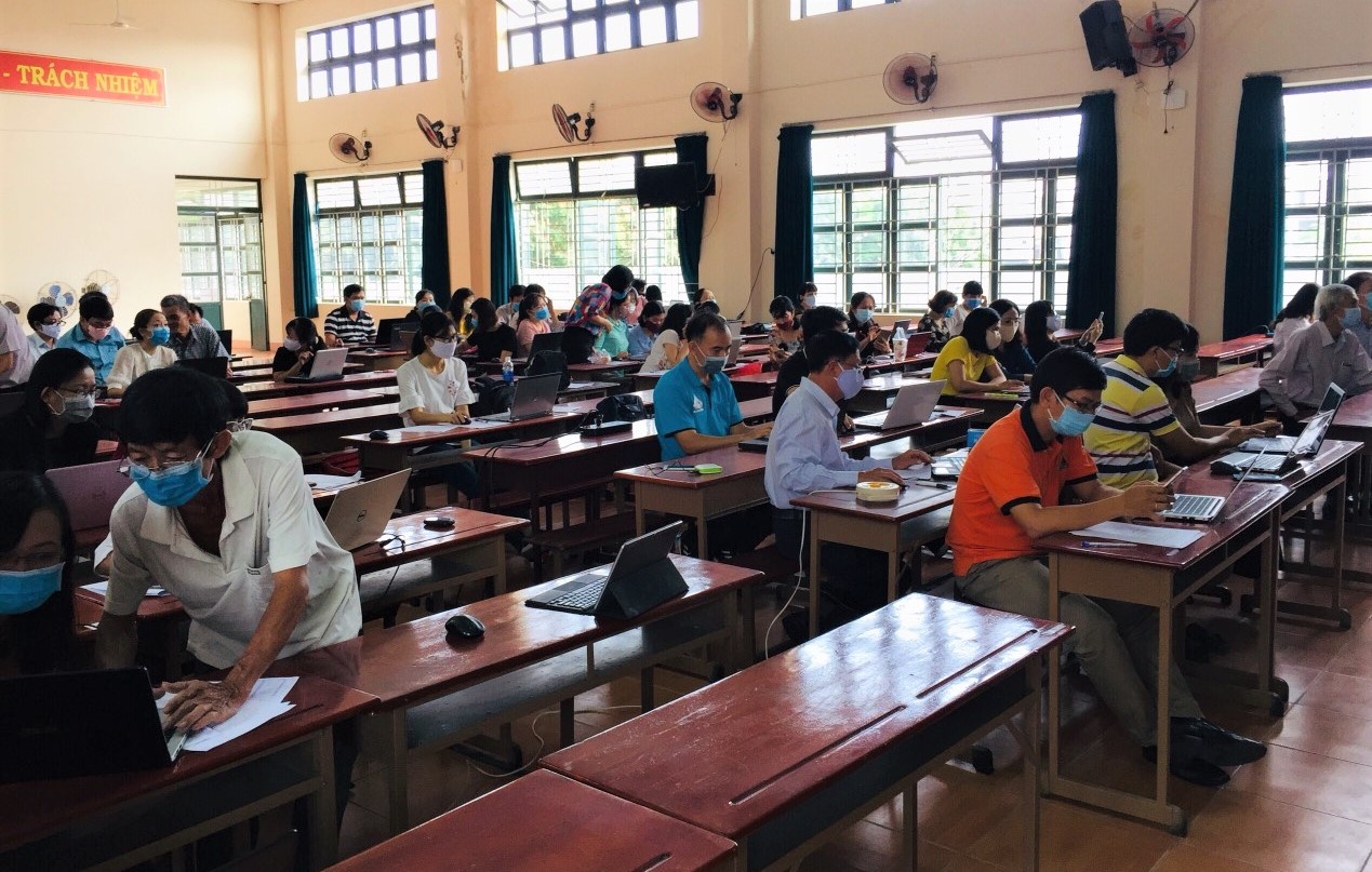 hoc sinh TP.HCM di hoc lai anh 3