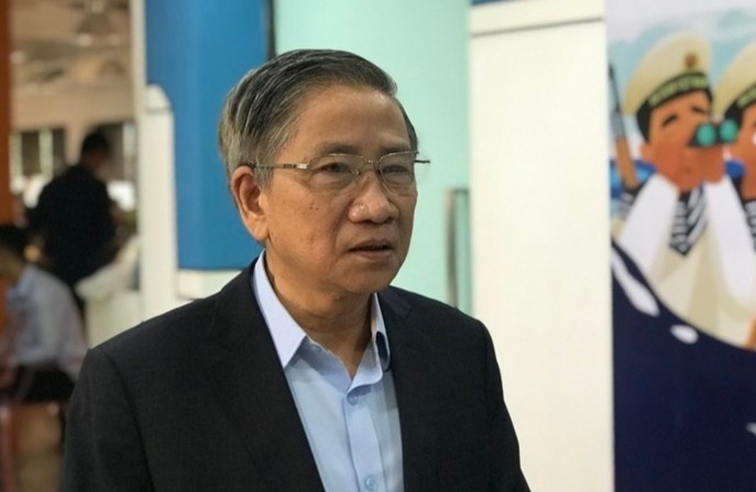 'Khong nen chi gan 400 ty tu ngan sach de bien soan them mot bo SGK' hinh anh