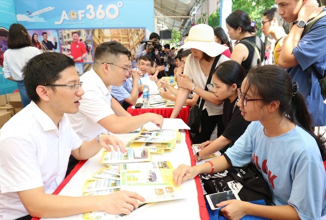 Tuyen sinh dai hoc 2020: Khong nen dang ky qua nhieu nguyen vong hinh anh