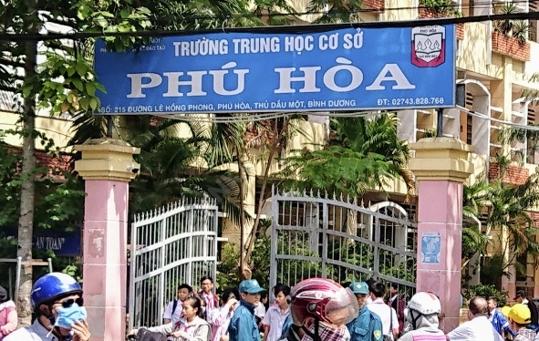 Hoc sinh lop 7 o Binh Duong khong ve nha sau khi den truong hinh anh